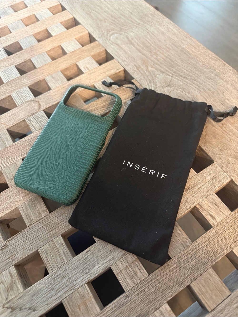 Inserif iPhone 17 Pro Max Case, Green Lizard 🦎